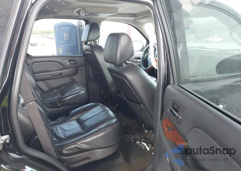 2008 Chevrolet Tahoe Lt z USA, uszkodzony, nr VIN 1GNFC13J68R143447